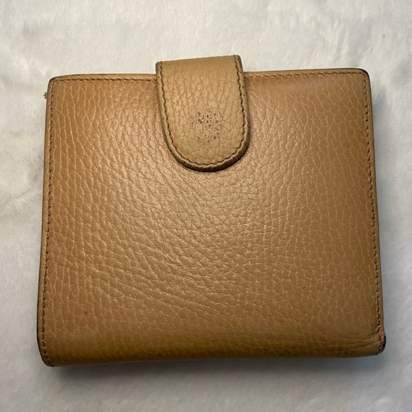 Gucci Interlocking GG Bifold Beige Leather Wallet - Picture 4 of 14